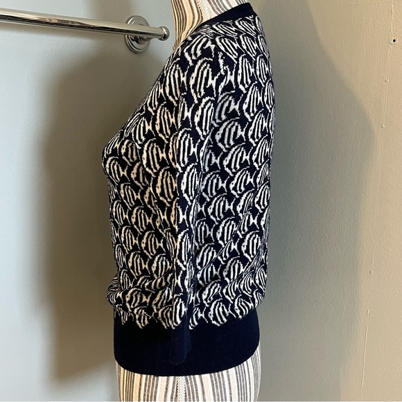 J Crew Womens Vintage Black White Fish Pattern 100% Merino Wool Sweater XXS - Picture 4 of 14